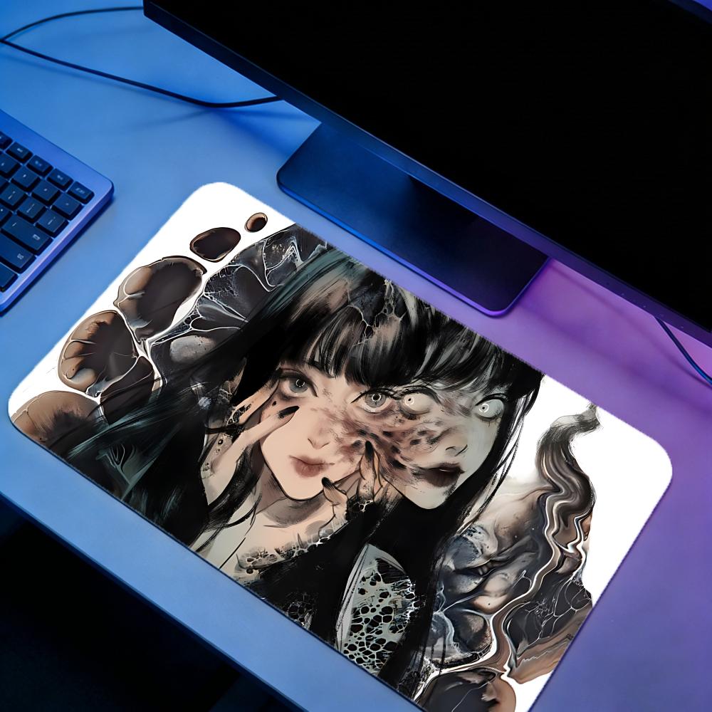 Gaming Mouse Pad JJunji Ito Co - Desk Setup Pc And Laptop recension och pris