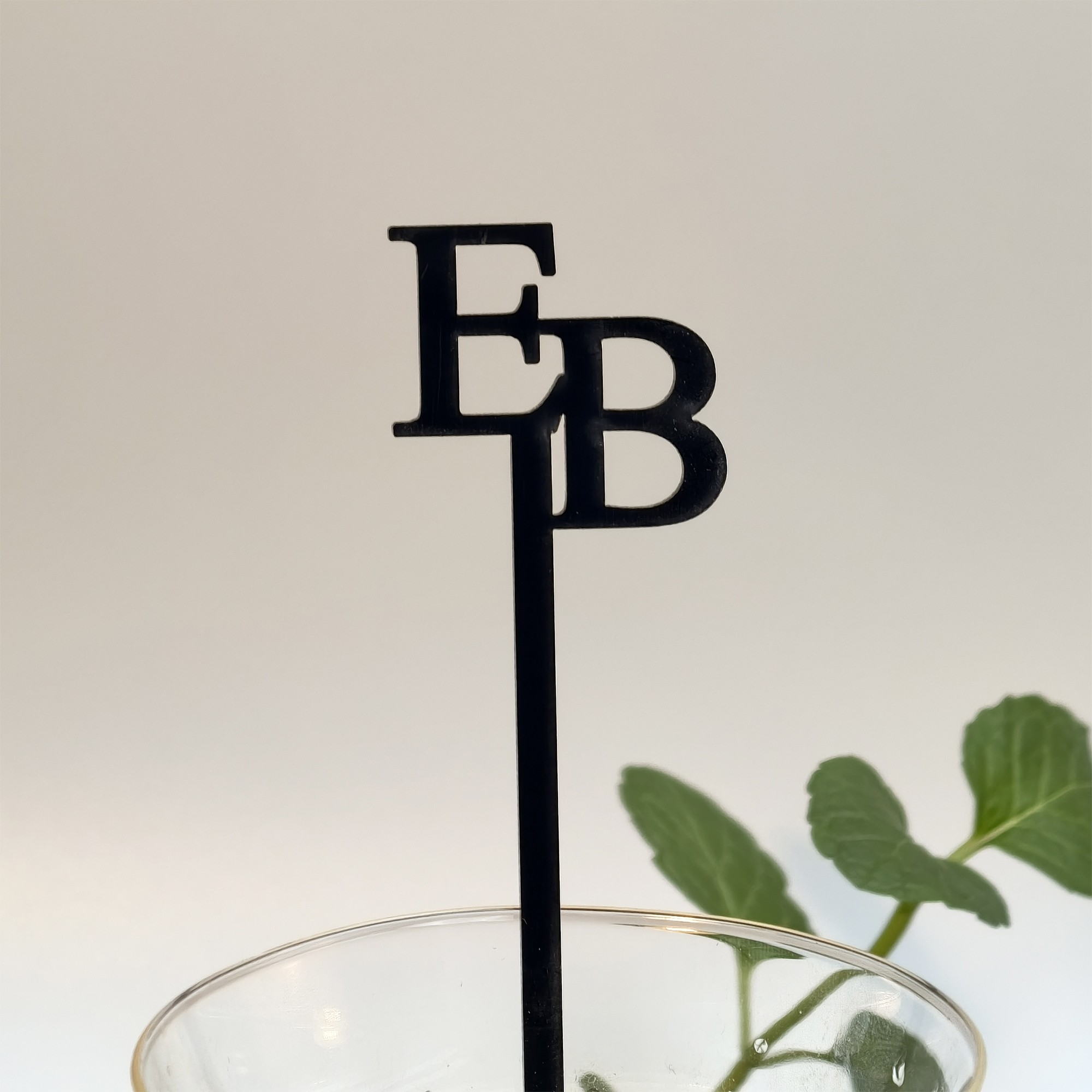 Customized Wedding Cocktail St - Desk Setup Plants recension och pris