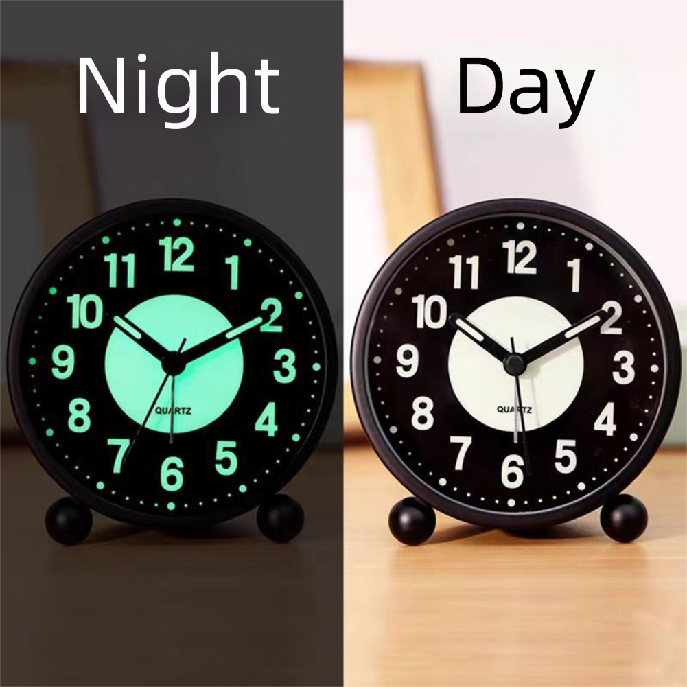 4.5-Inch Luminous Alarm Clock  - Desk Setup Dark recension och pris
